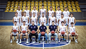 Galeria naszych prac, w kategorii Fotografia Zdjęcie grupowe dla Gdyńska Akademia Koszykówki, autor Mariusz Mazurczak